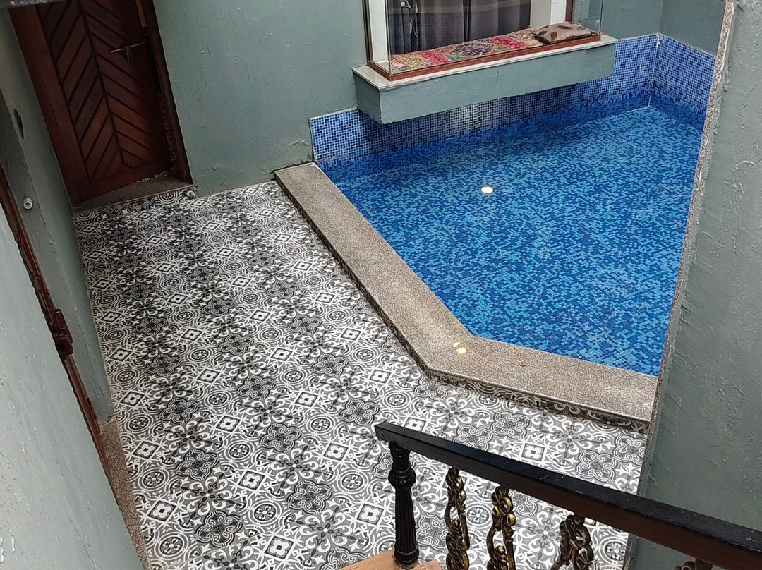 Sterling Padam Pench主图