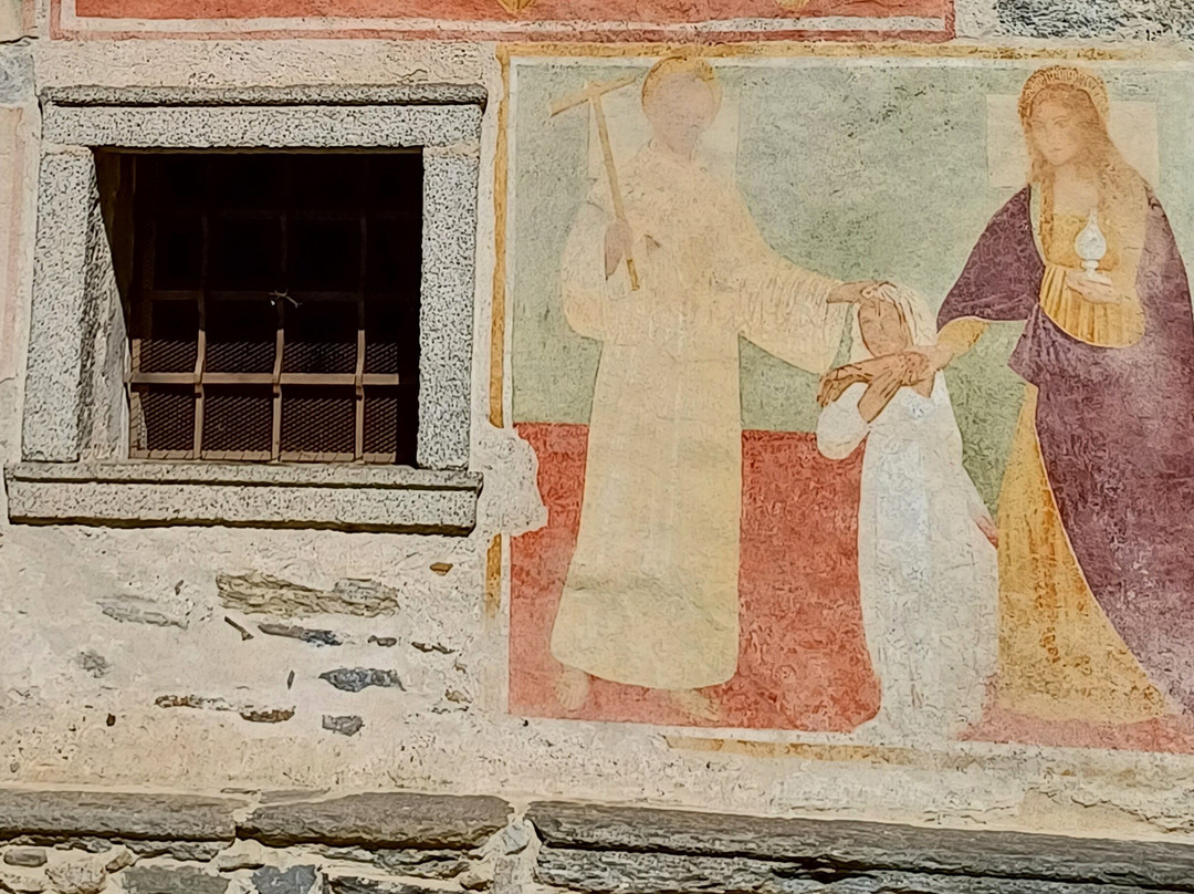 Chiesa di Santa Maria di Luzzara-Gozzano必去景点