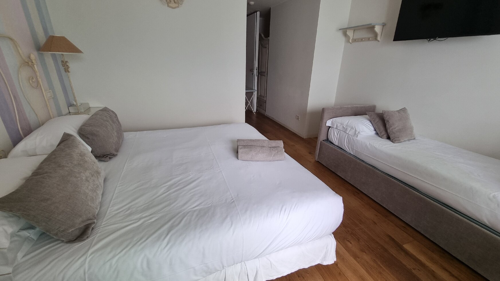 极光别墅酒店-官方