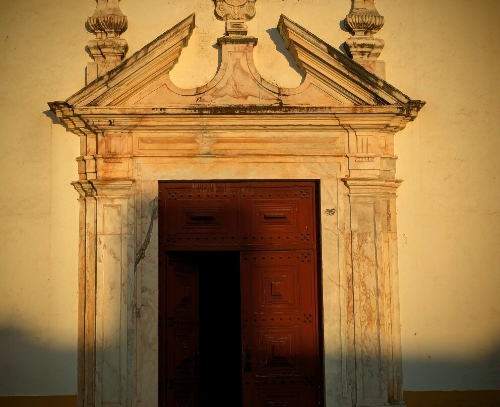 Igreja do Convento de S. Bento de Avis-Avis必去景点