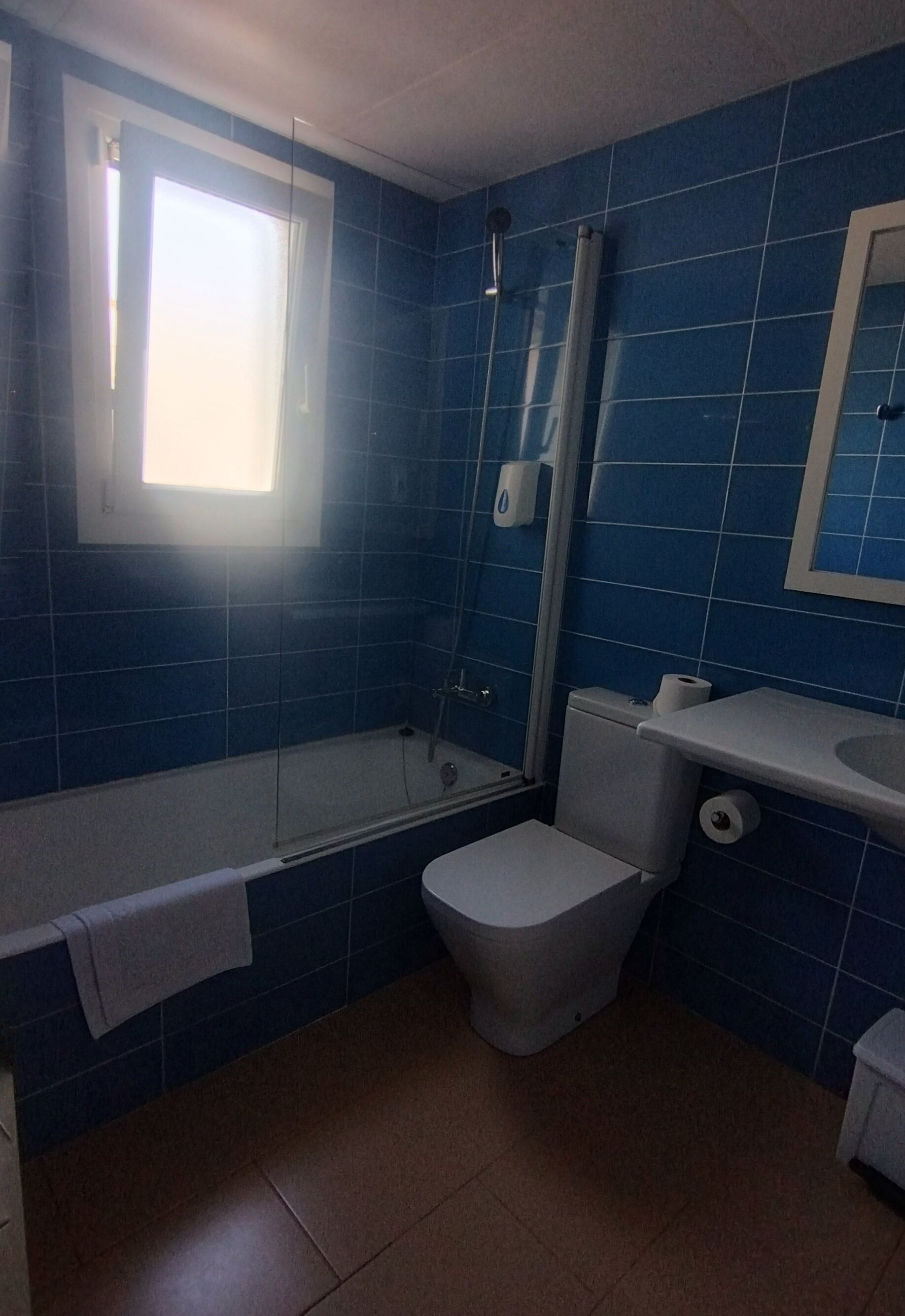 Seth Mestral & Llebeig-浴室