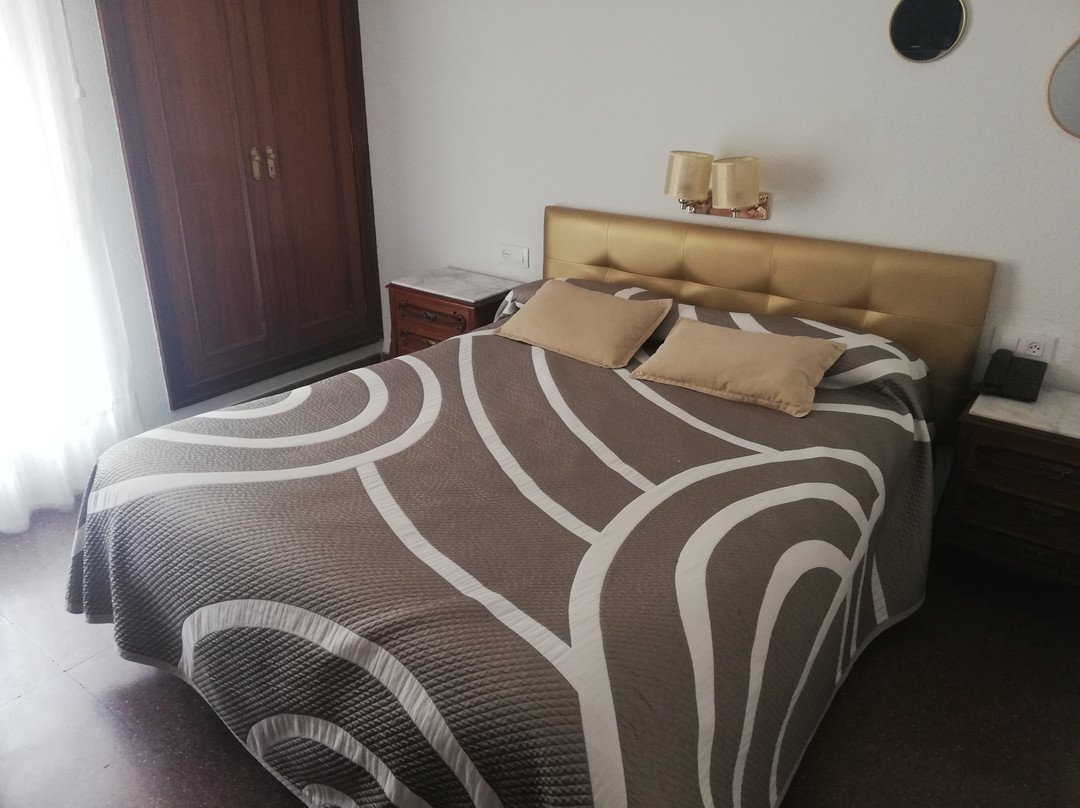 Azofra酒店住宿-Hostal Hispano