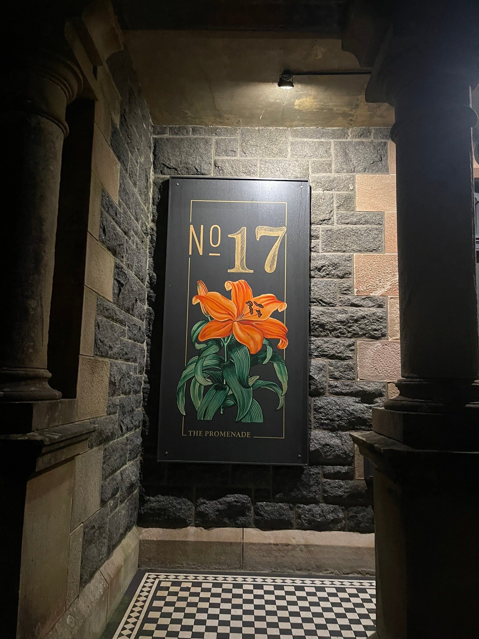 No17 The Promenade-官方