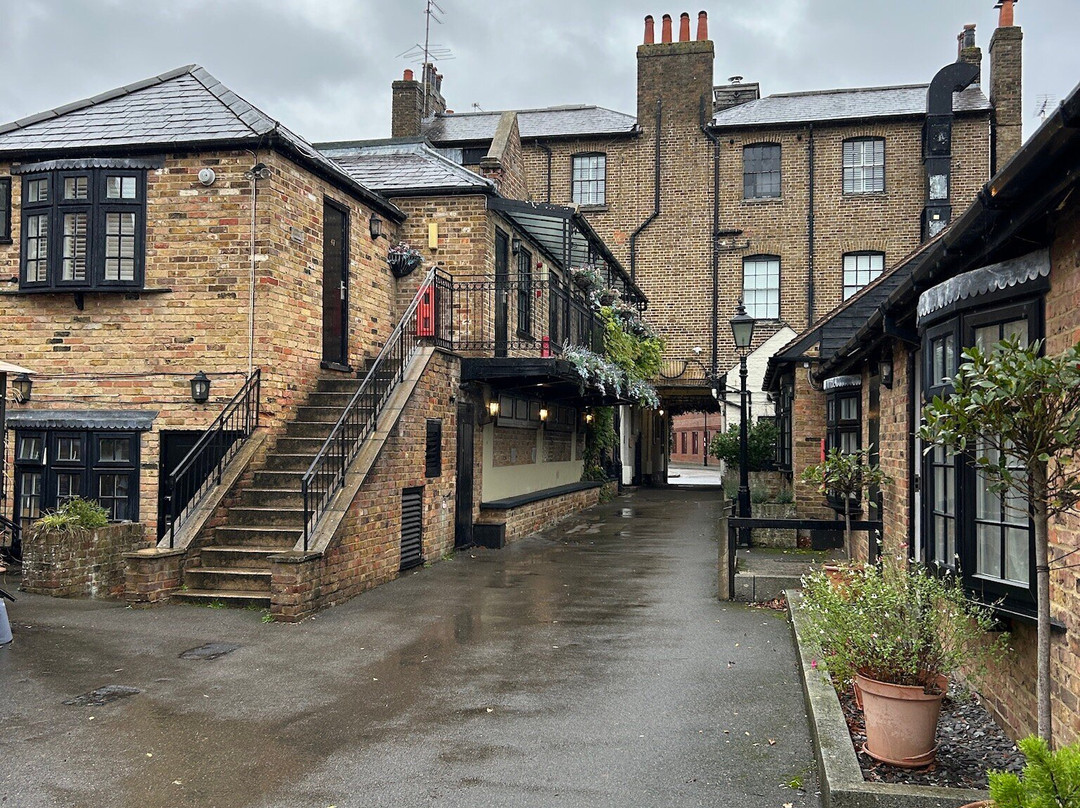 Christopher Hotel主图