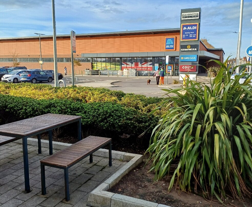 Bulverhythe Retail Park-St Leonards-on-Sea必去景点