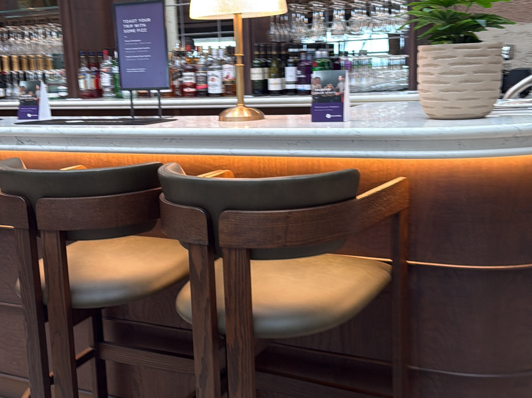 No1 Lounge at Jersey Airport-泽西岛必去景点