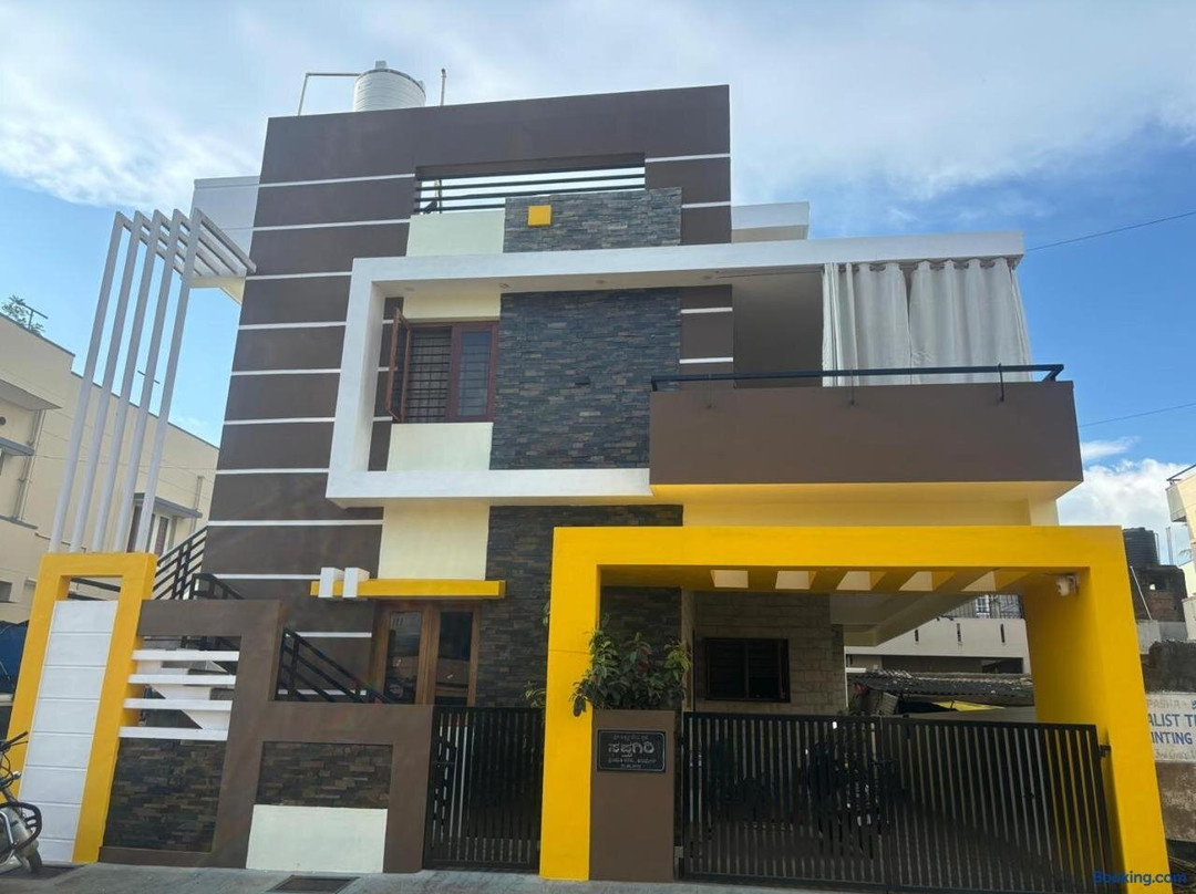 Seven Peak Hostel