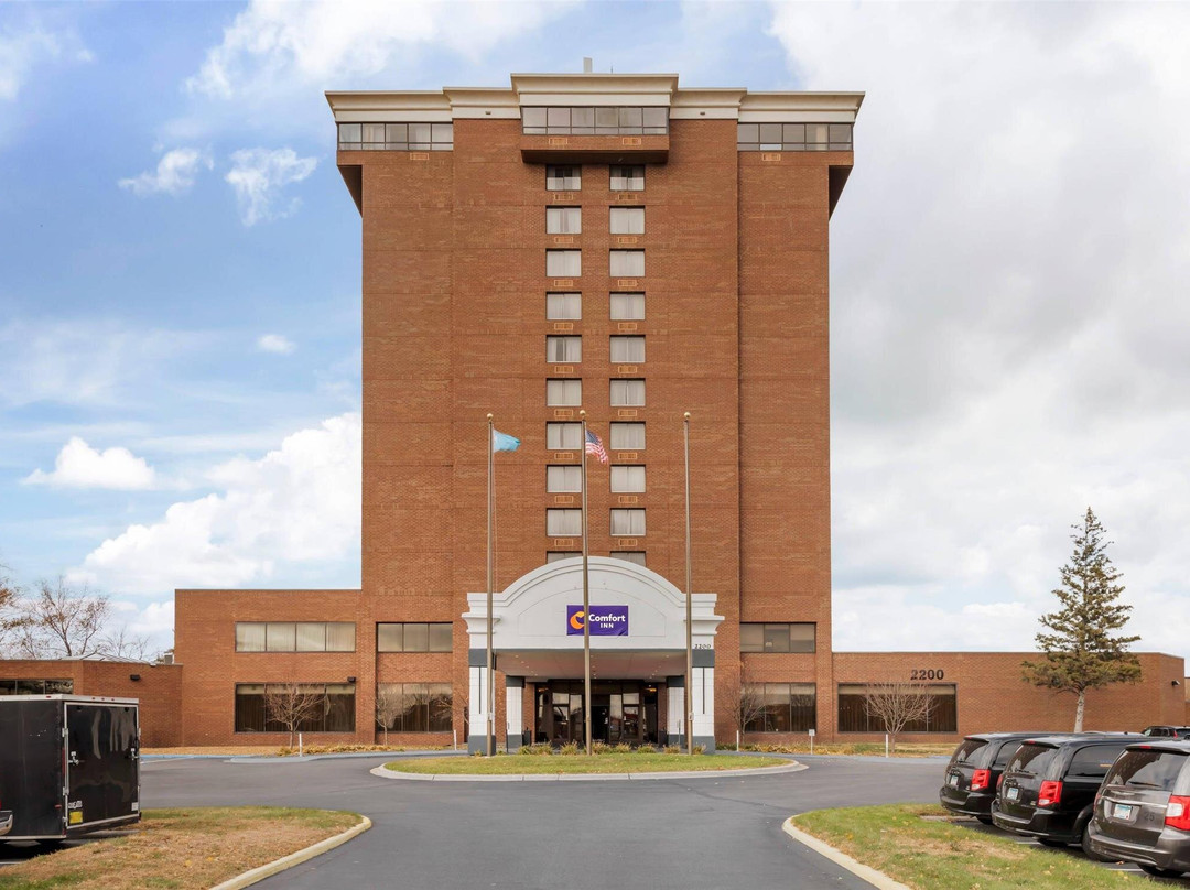 Comfort Inn Brooklyn Center