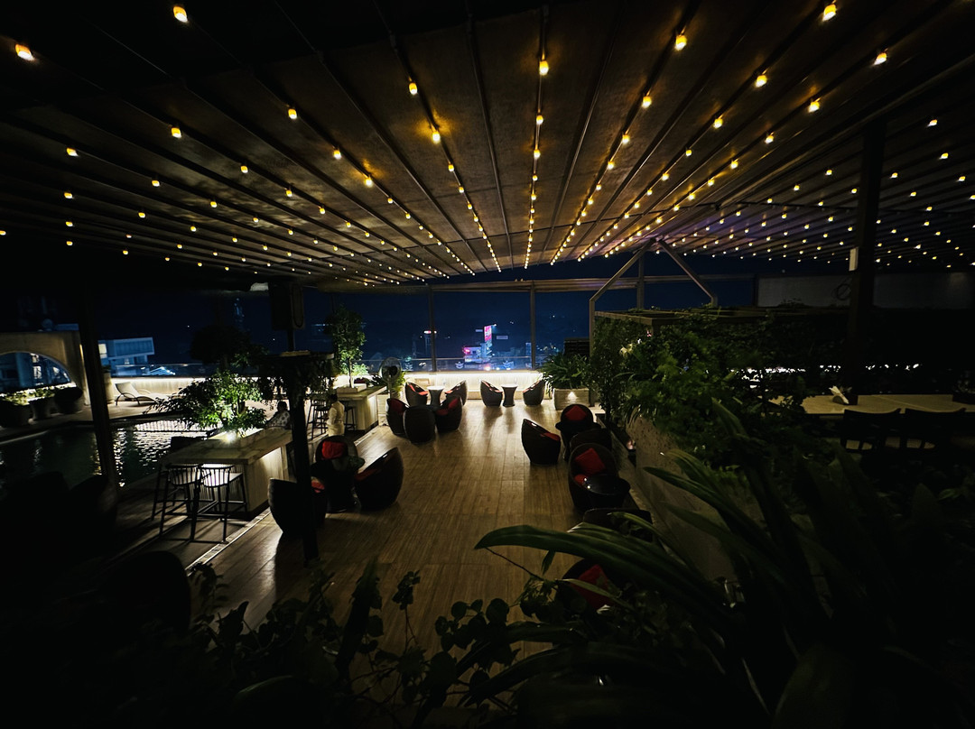 Hotel Airlink Castle主图