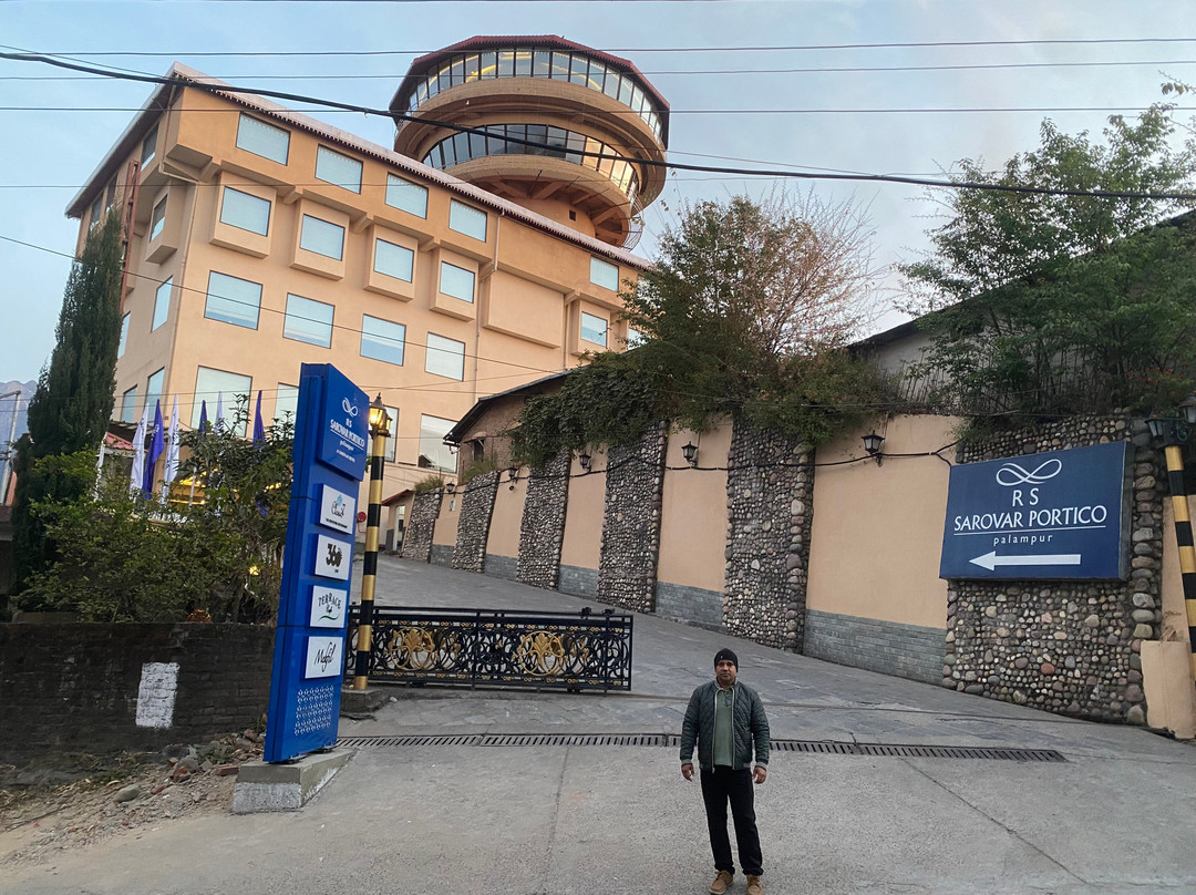 RS Sarovar Portico主图