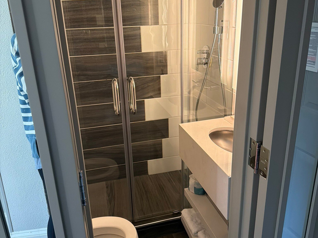 亚特兰大市中心靛蓝酒店主图