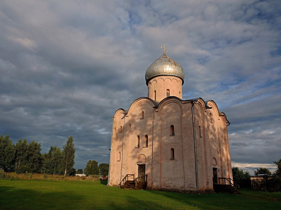 Saviour Church on Nereditsa-诺夫戈罗德必去景点