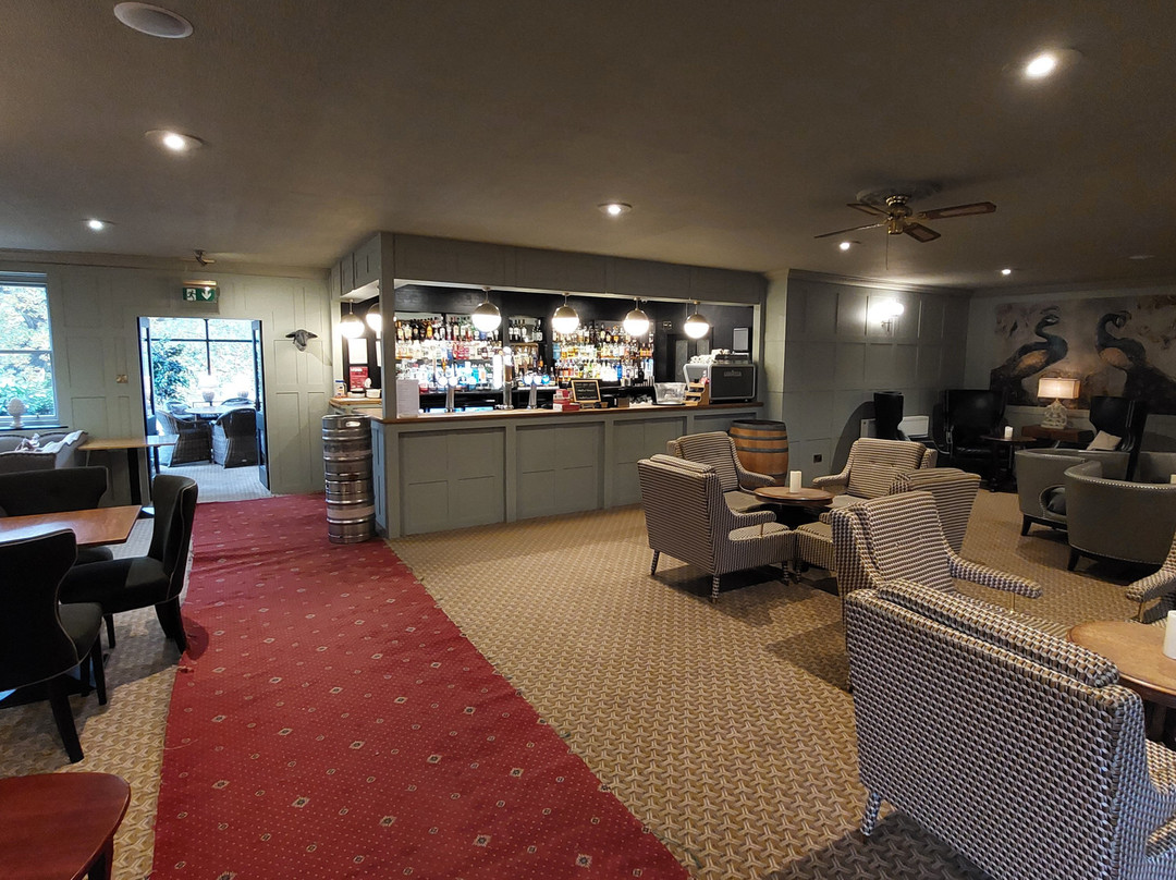 莫法特别墅酒店主图