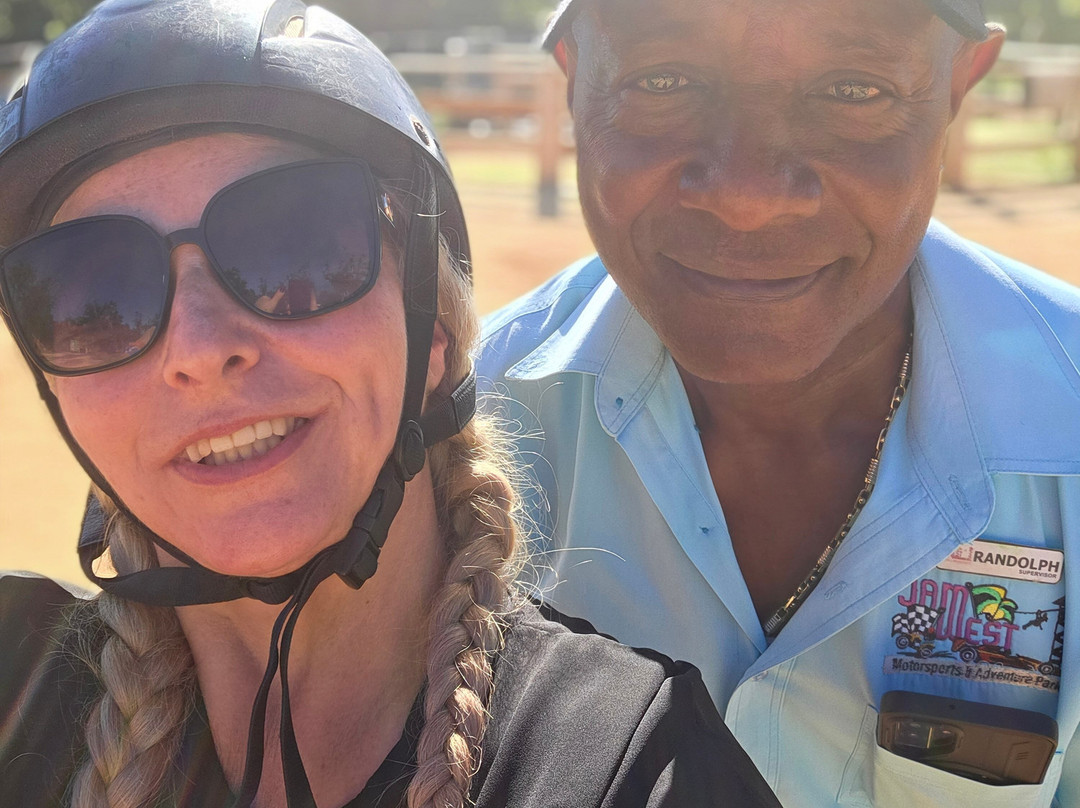 Nexus Tours-蒙特戈贝必去景点