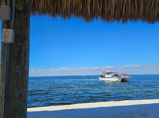 Pirates Cove Watersports-拉哥岛必去景点