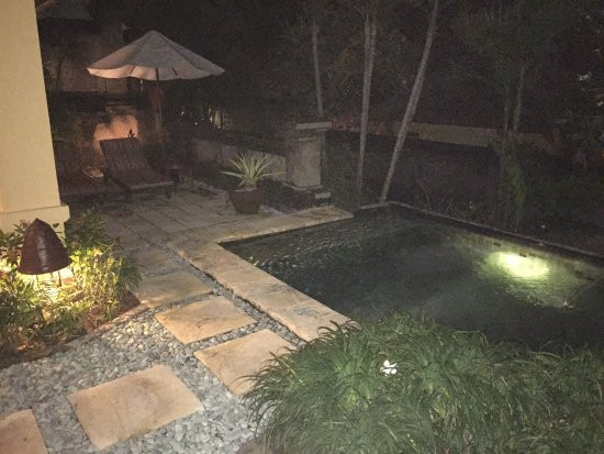 巴厘金巴兰湾四季度假村主图