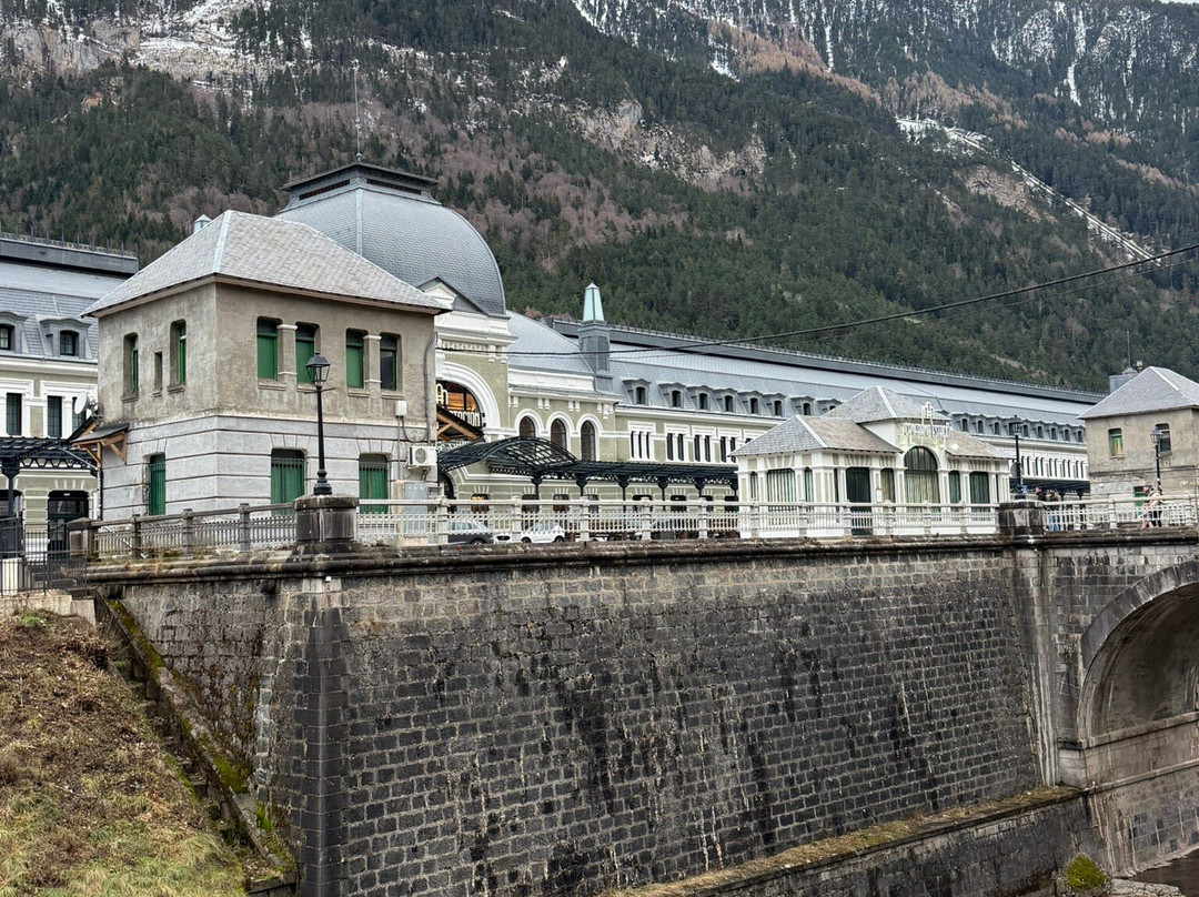 Estacion Internacional de Canfranc-坎弗兰克必去景点