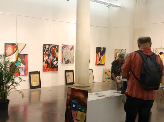 Centre d'Art Espace Chabrillan-蒙特利玛必去景点