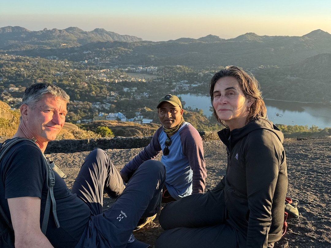 Hiking & Trekking Company Mount Abu-阿布山必去景点