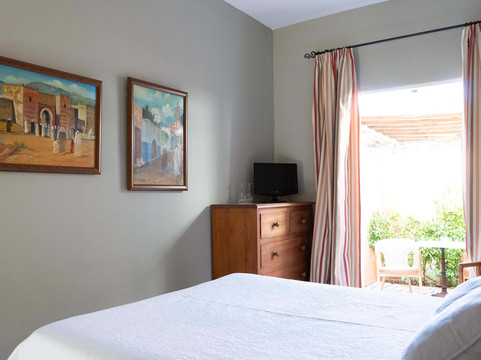 马德雷瑟瓦酒店主图