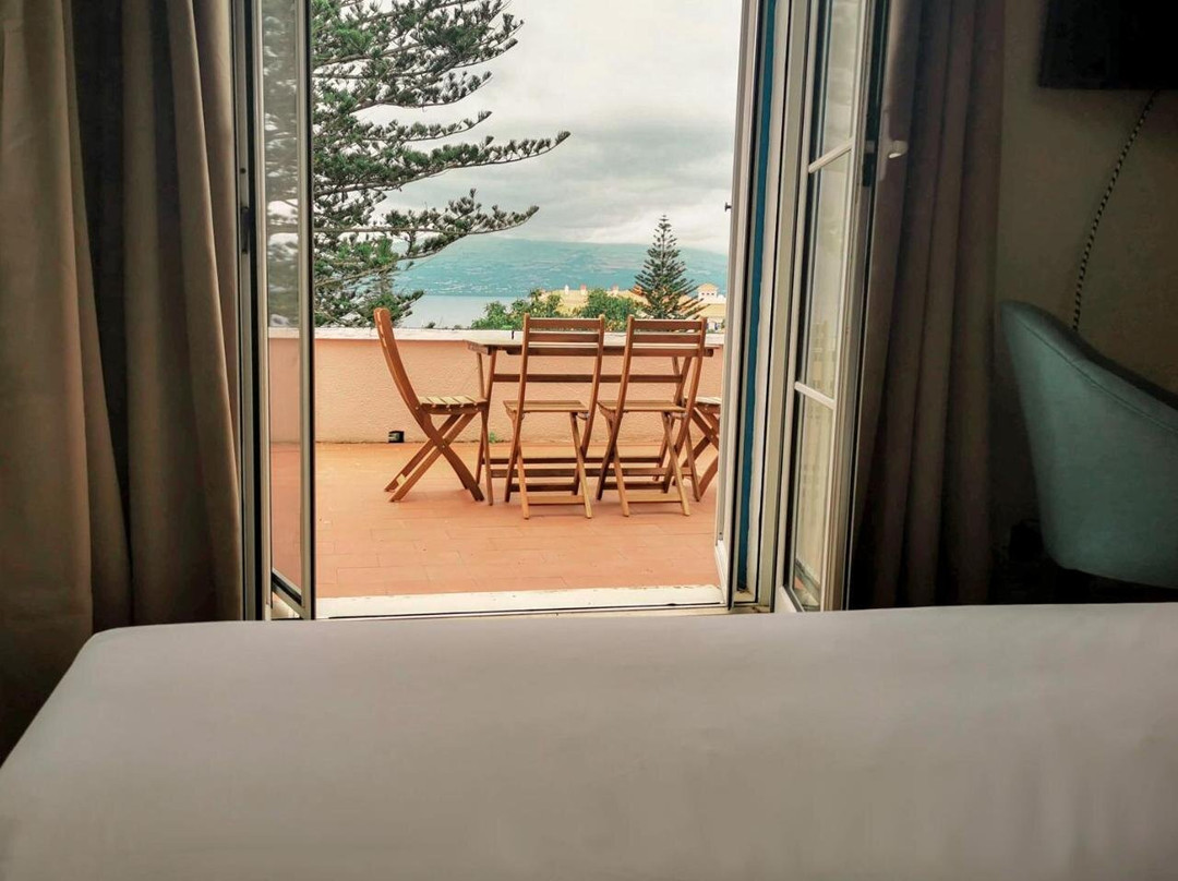 Garden's Nest - North Villa