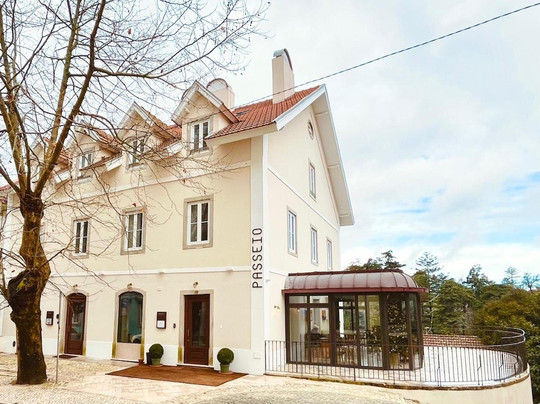 Passeio Sintra Collection