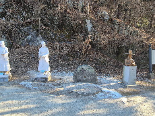 Baeron Holy Ground-堤川市必去景点