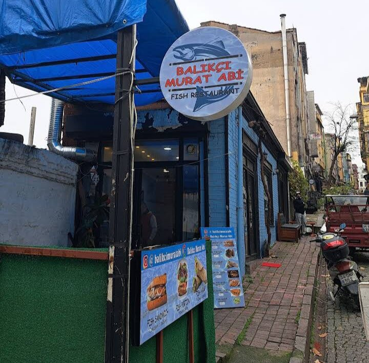 Balikci Murat Abi - Traditional Fish Sandwich Stand