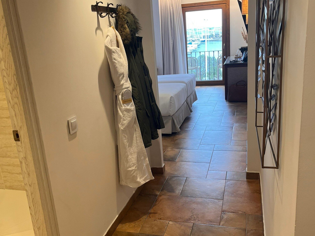 拉波萨达德尔马酒店主图