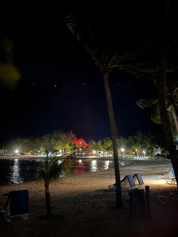 山德拉妮巨浪水疗度假村-泳池