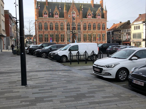 阿里斯木斯克龙酒店及公寓式酒店主图