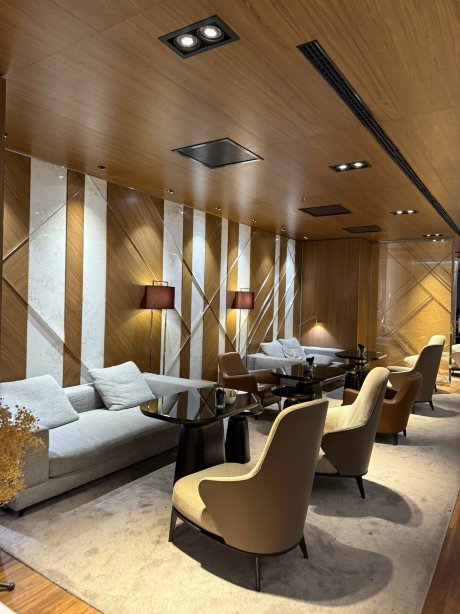 地拉那玛丽蒂姆广场酒店-官方