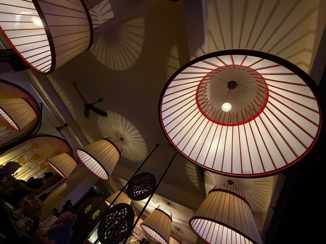 Amara Dining Pub Street