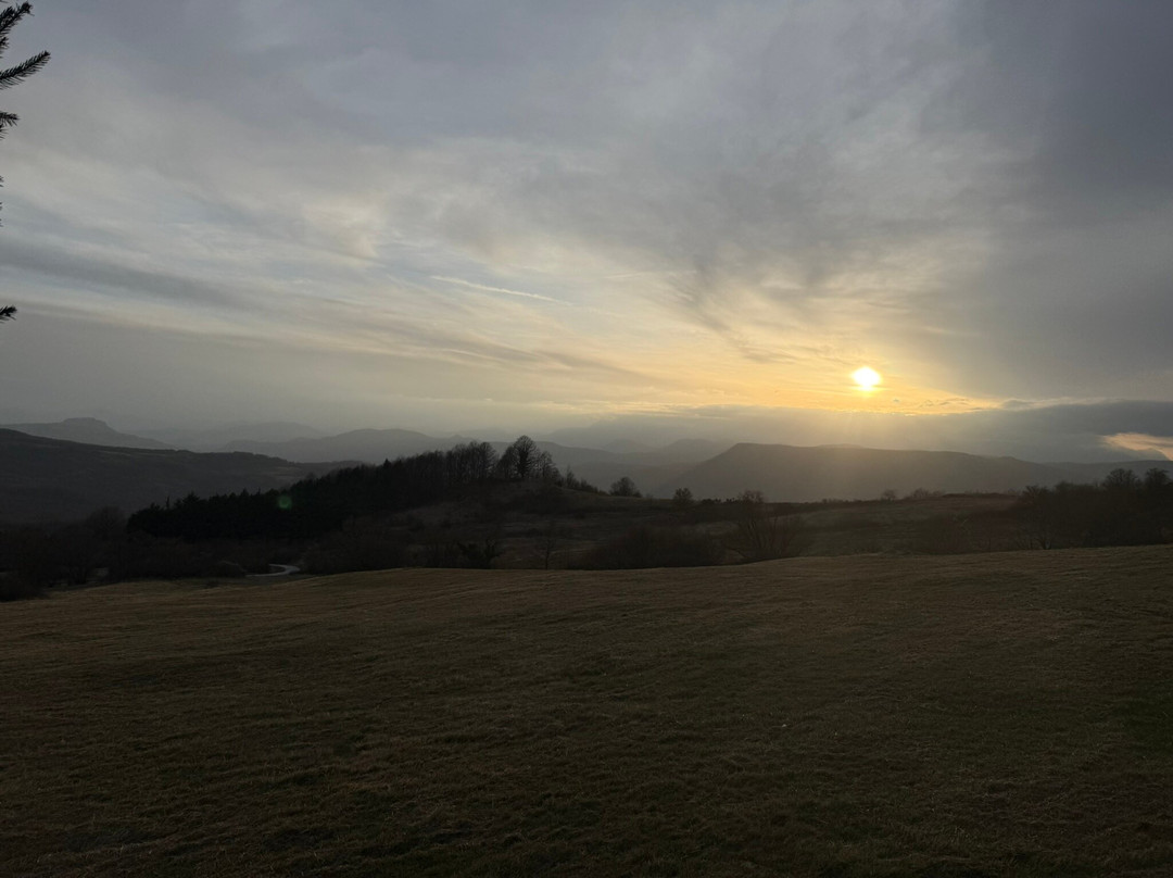 皮兹山上农家乐宾馆主图