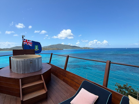 Sea It Clear Tours-North Sound必去景点