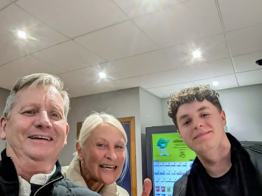 朴次茅斯旅客之家酒店主图