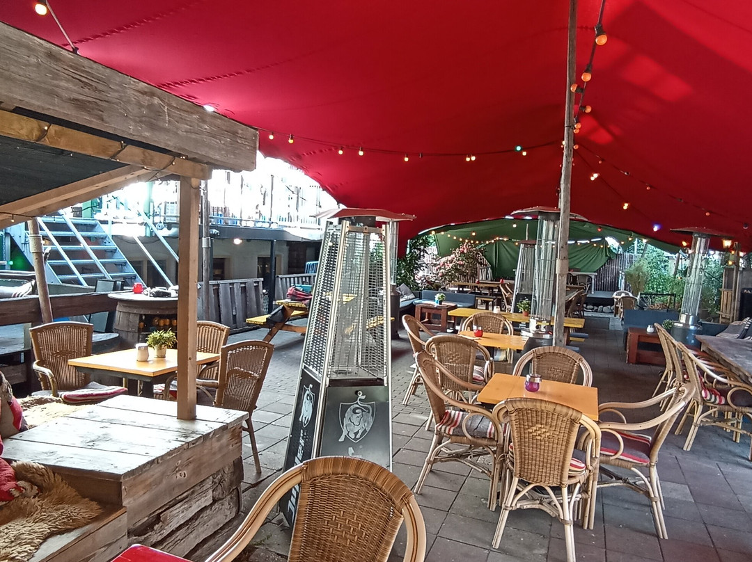 隆约翰斯酒店主图