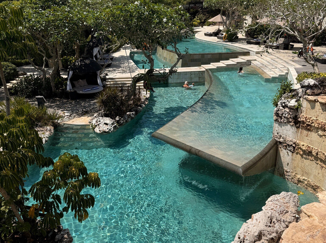 巴厘岛阿雅娜别墅主图