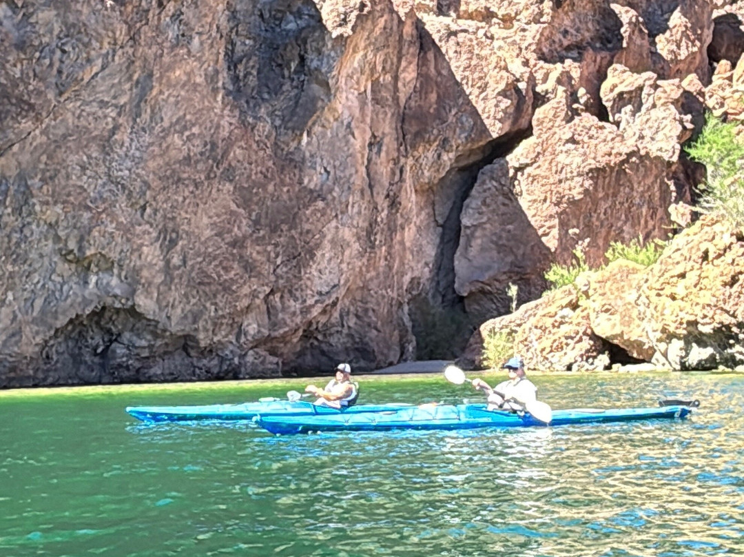 Colorado River Kayak Tours-Willow Beach必去景点