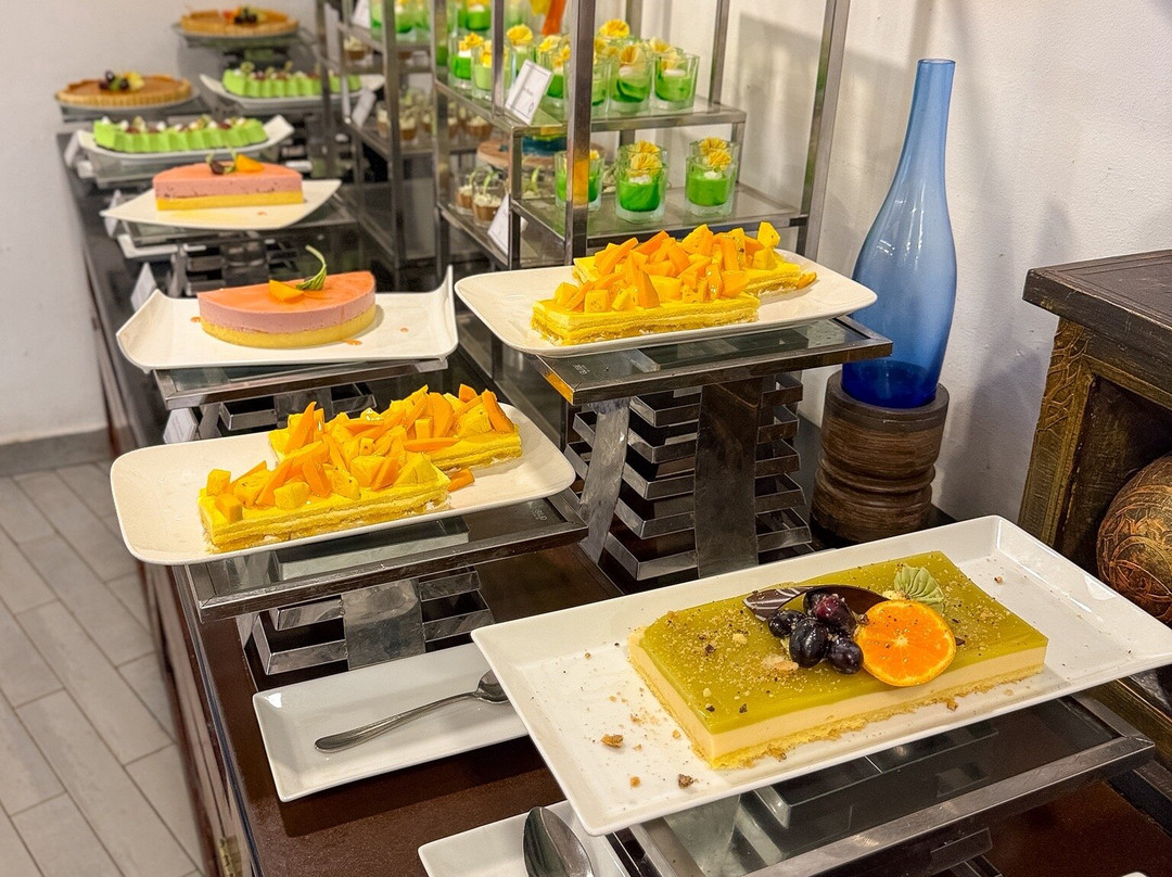 辛纳蒙贝鲁瓦勒海湾酒店主图