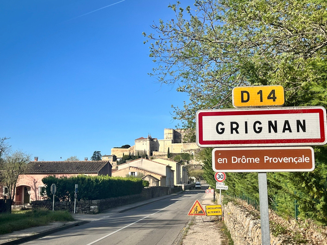 即刻塞维涅酒店主图