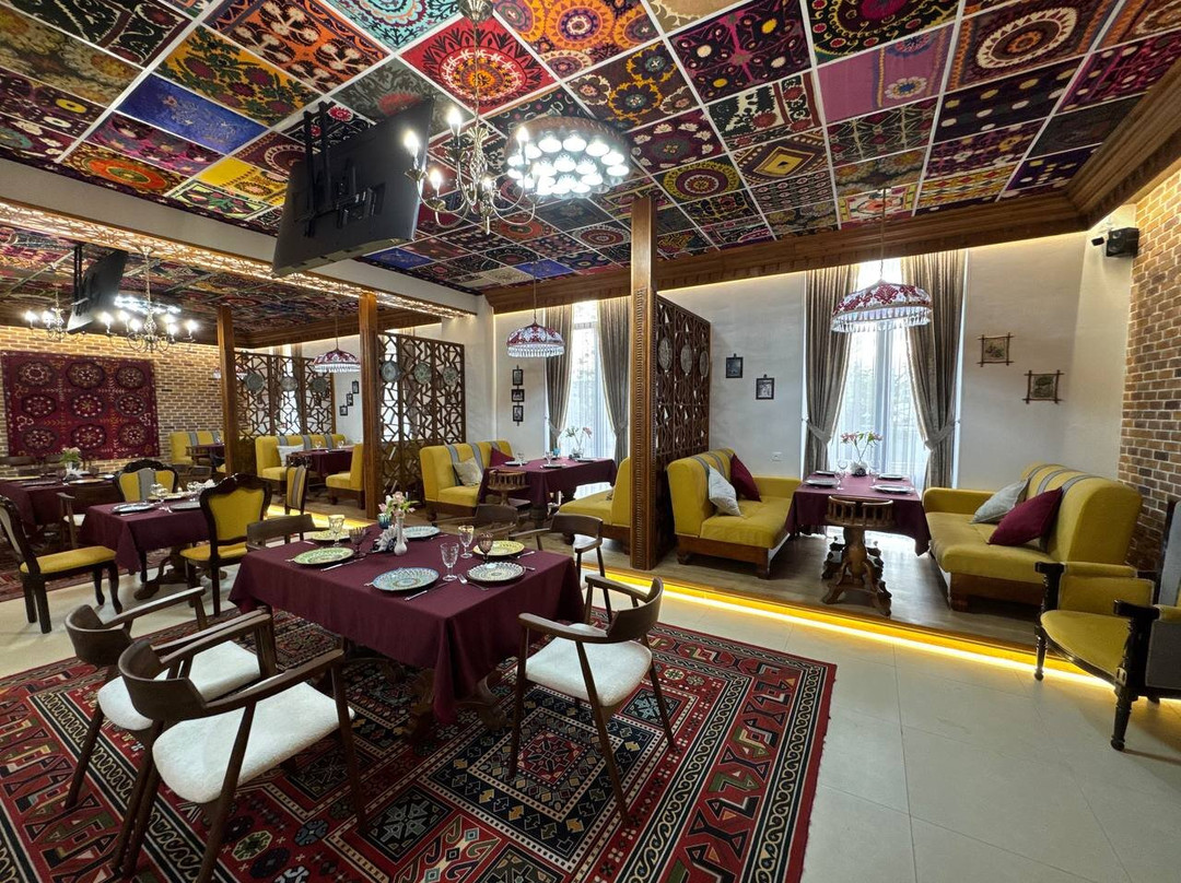 Suzani Lounge Bar
