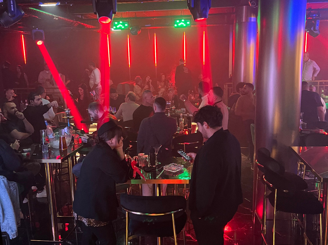 Tzar Night Club-Agios Athanasios必去景点