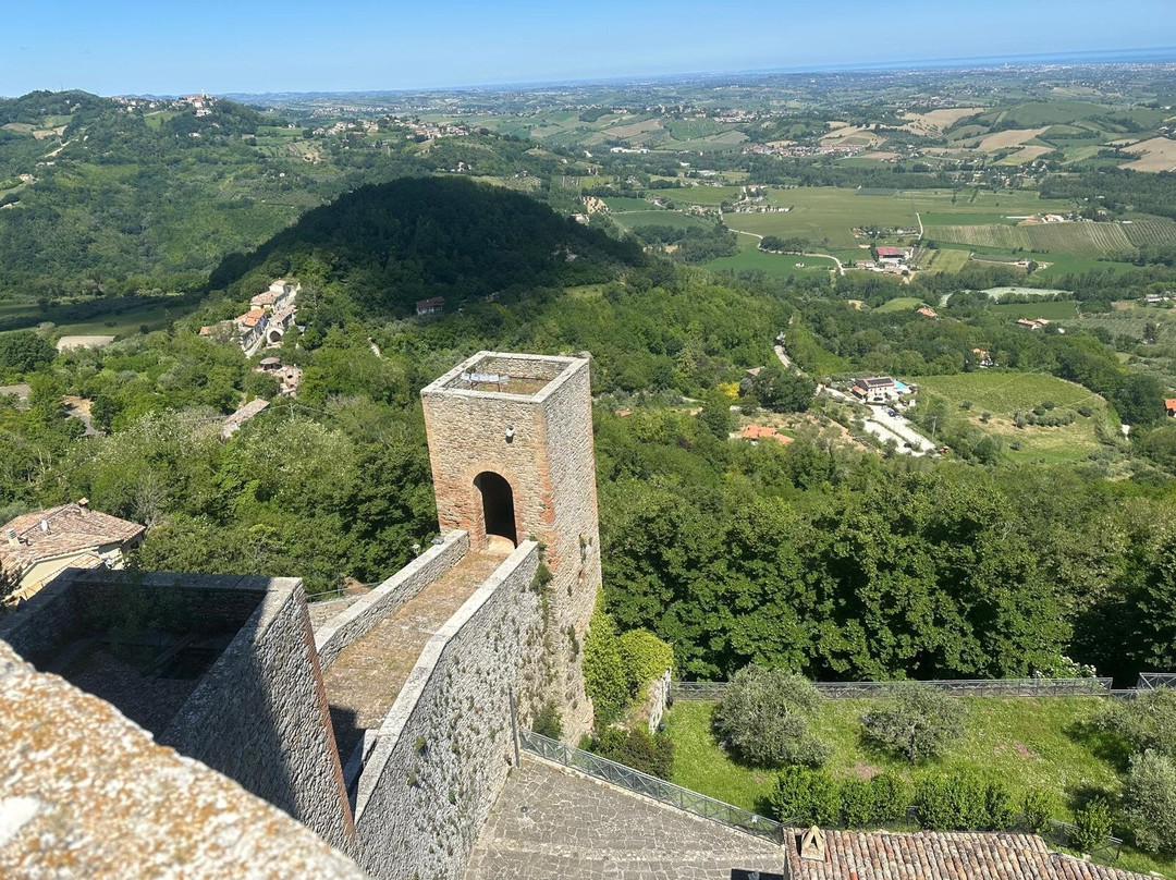 Castello di Montefiore Conca-Montefiore Conca必去景点