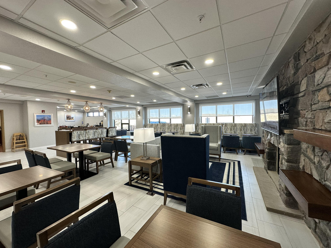 夏延尼贝斯特韦斯特SureStay Plus酒店主图