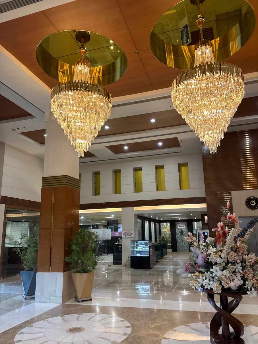 丽晶卢迪亚纳中央经典酒店-旅行者