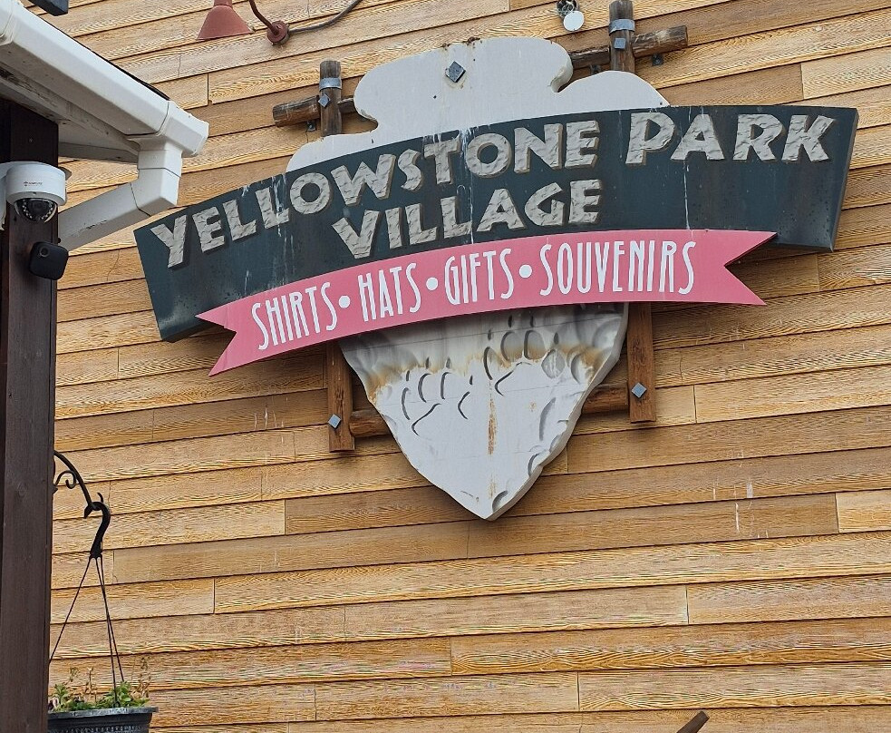 Yellowstone Park Village
