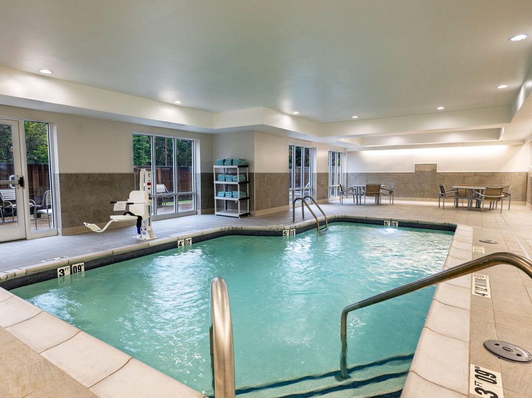 Fairfield by Marriott Inn & Suites St. Louis Chesterfield