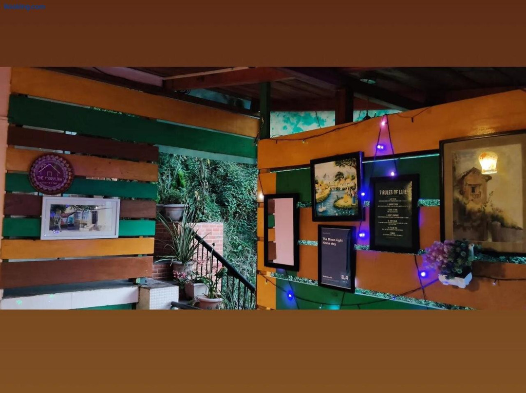 The Moonlight Home Stay