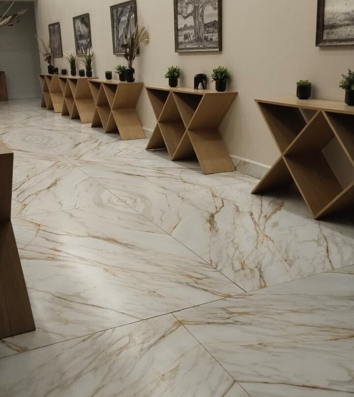 萨维拉旅馆主图